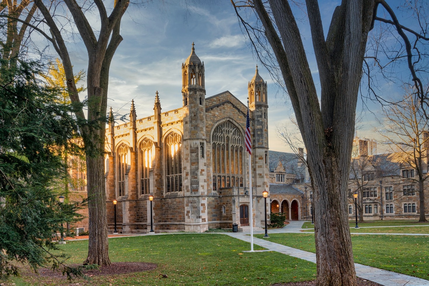 Essential Tips For Choosing Your University